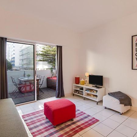 Modern Apartment By The Sea Картейра Экстерьер фото